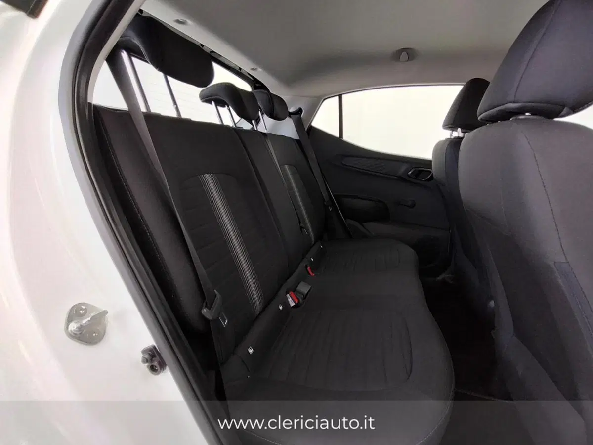 Hyundai i10 usata a Como (5)