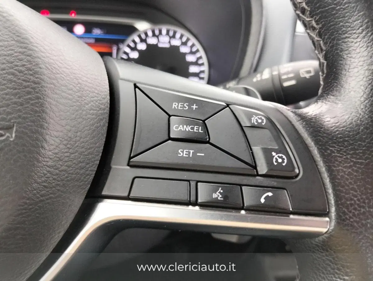 Nissan Juke usata a Como (11)