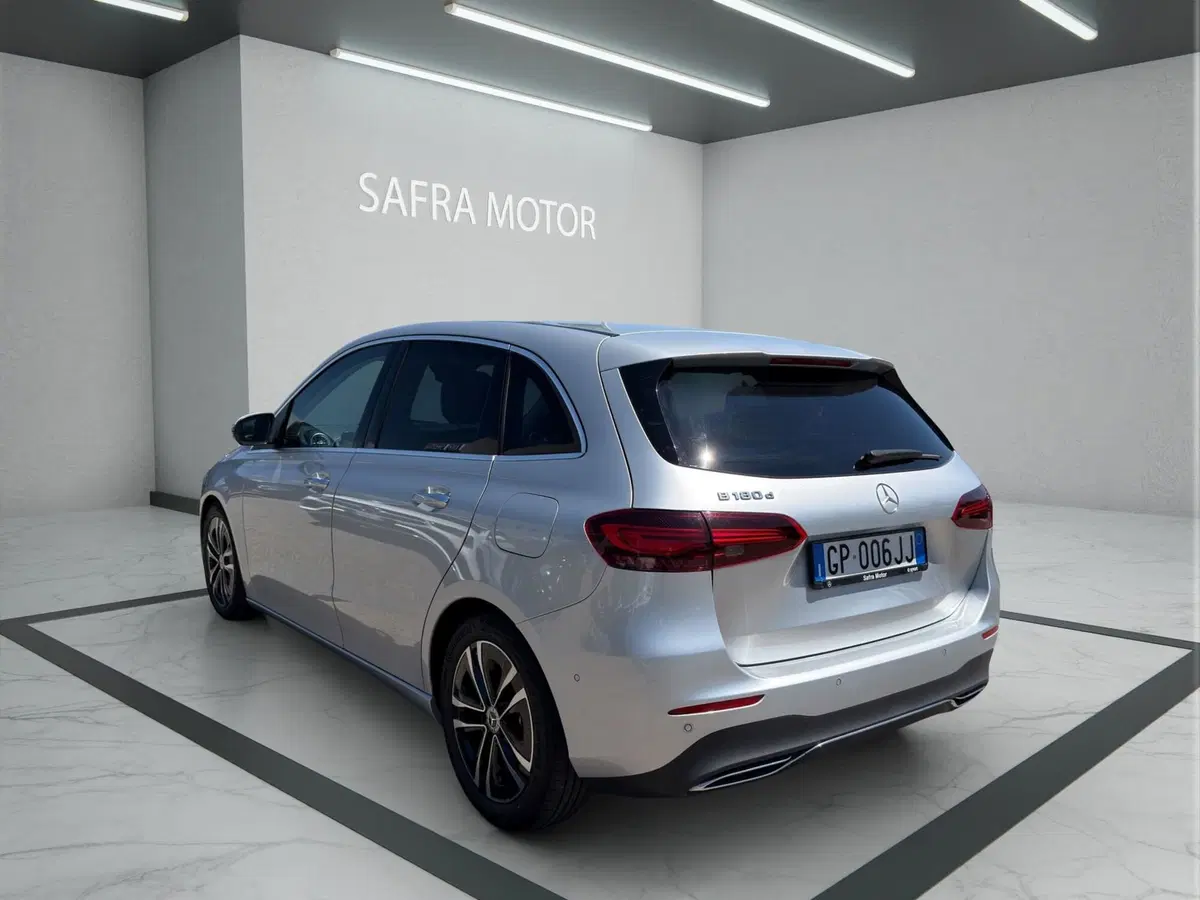 Mercedes-Benz Classe B usata a Cosenza (4)