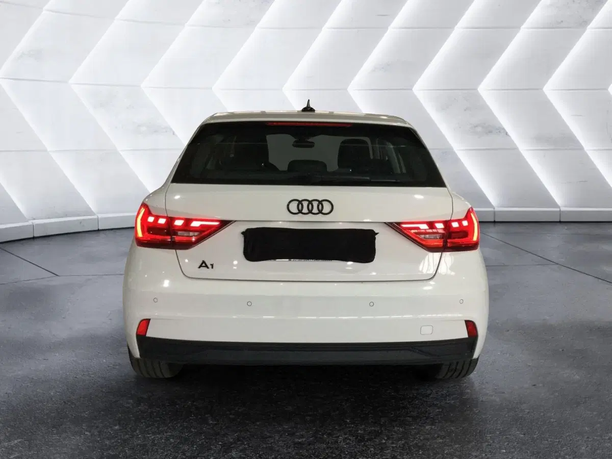 Audi A1 Sportback usata a Caserta (6)