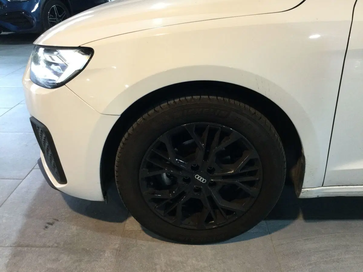 Audi A1 Sportback usata a Caserta (9)