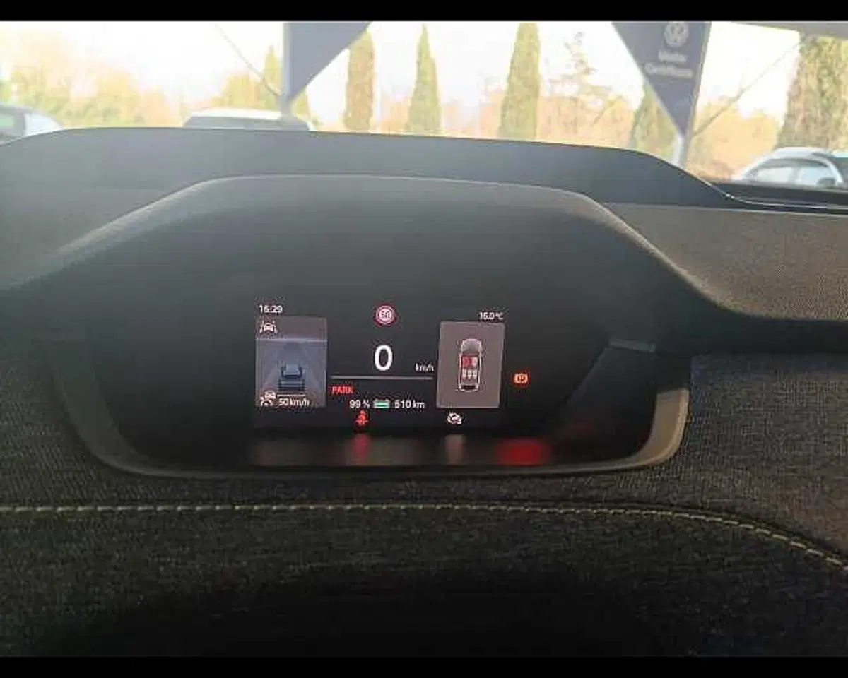 Skoda Elroq usata a Roma (11)