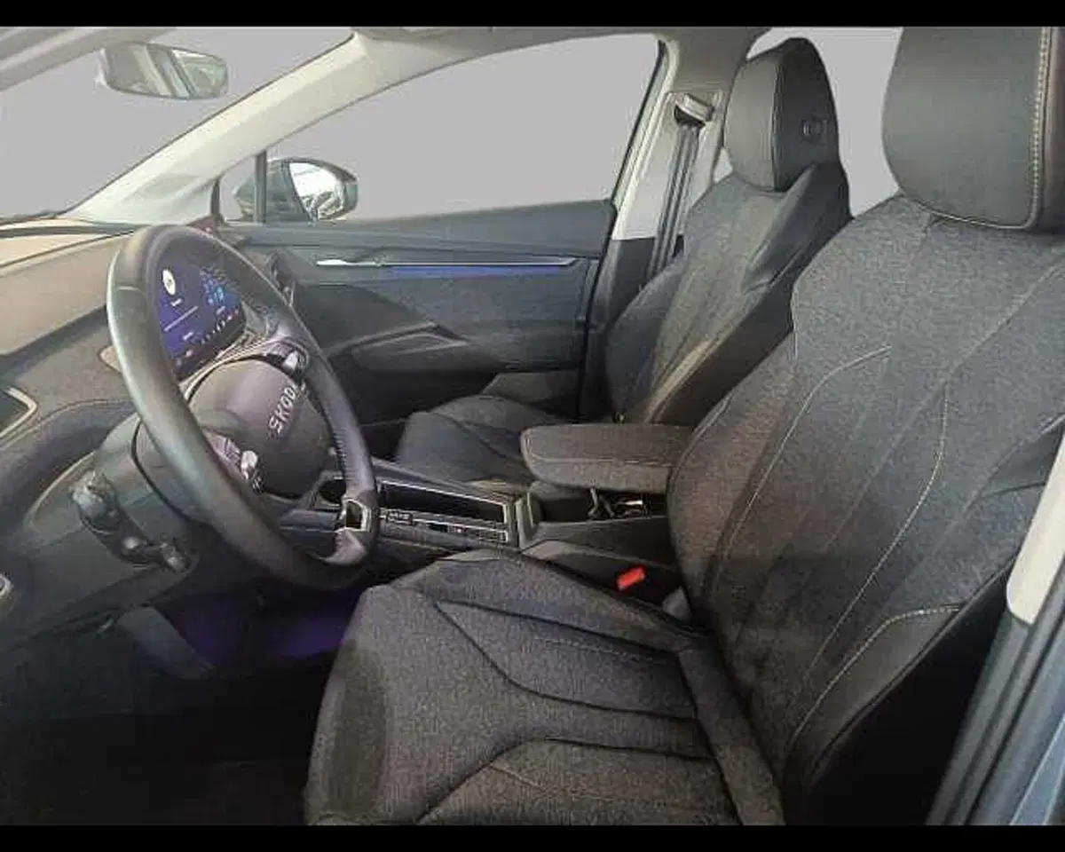 Skoda Elroq usata a Roma (7)