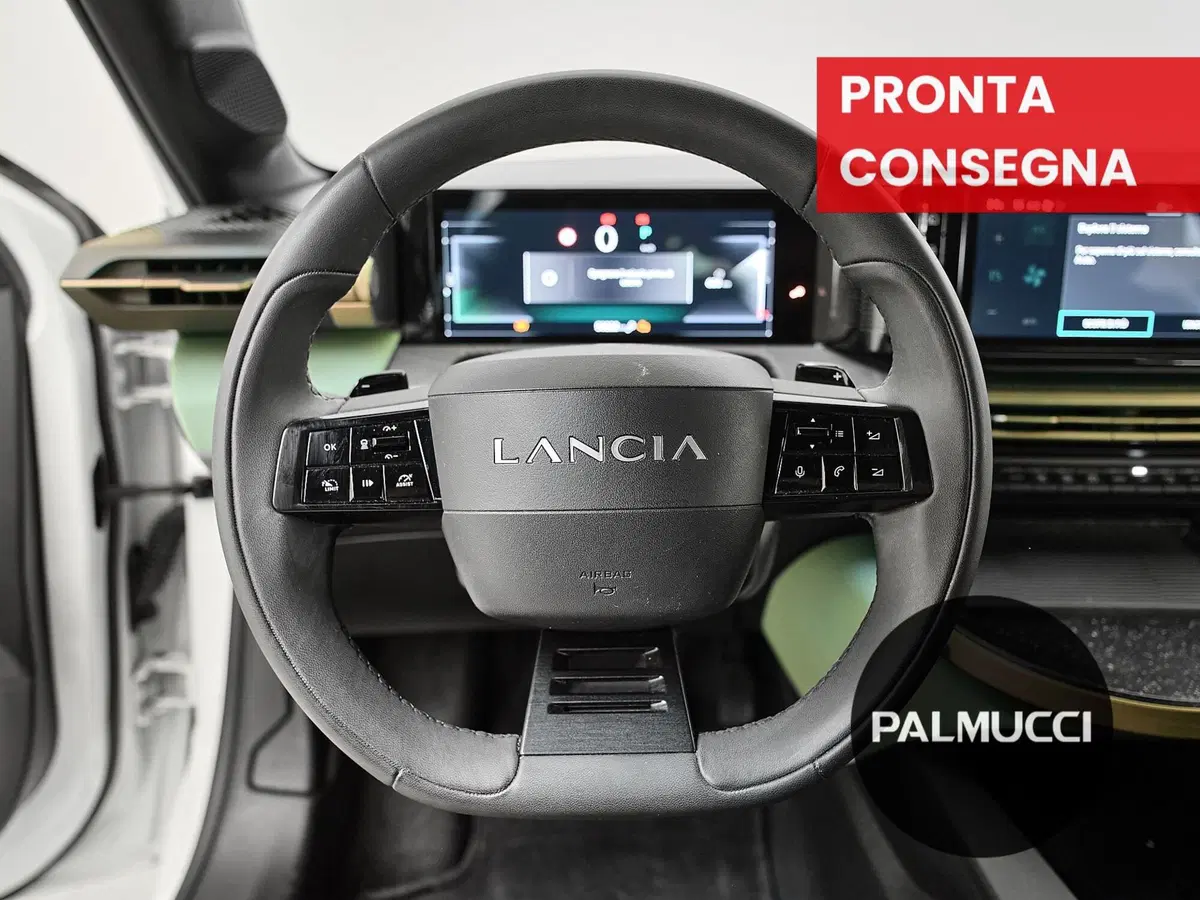 Lancia Ypsilon usata a Prato (13)