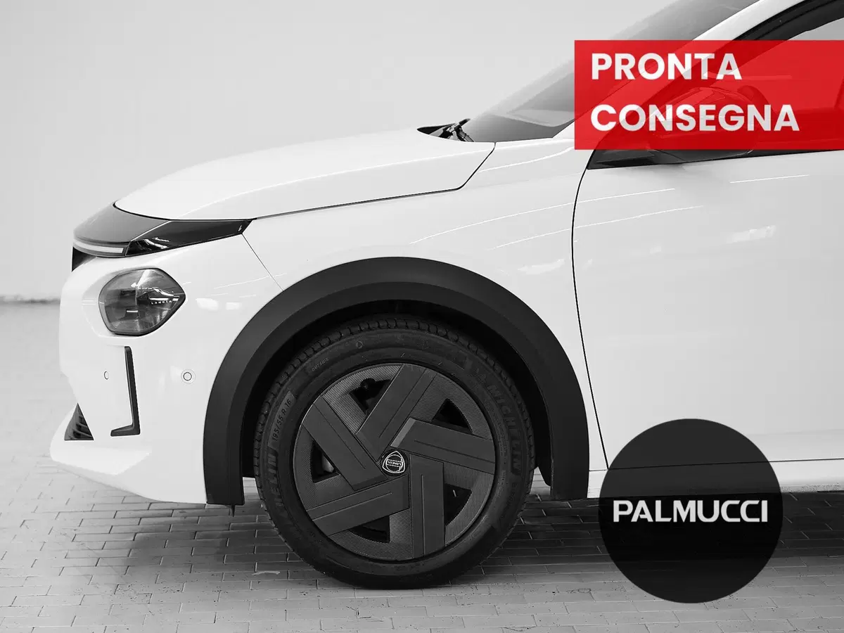 Lancia Ypsilon usata a Prato (6)