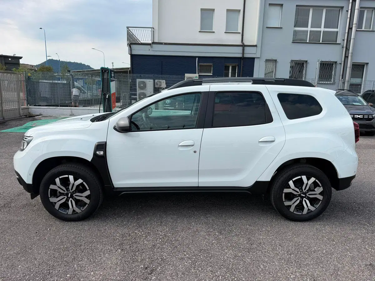 Dacia Duster usata a Brescia (3)