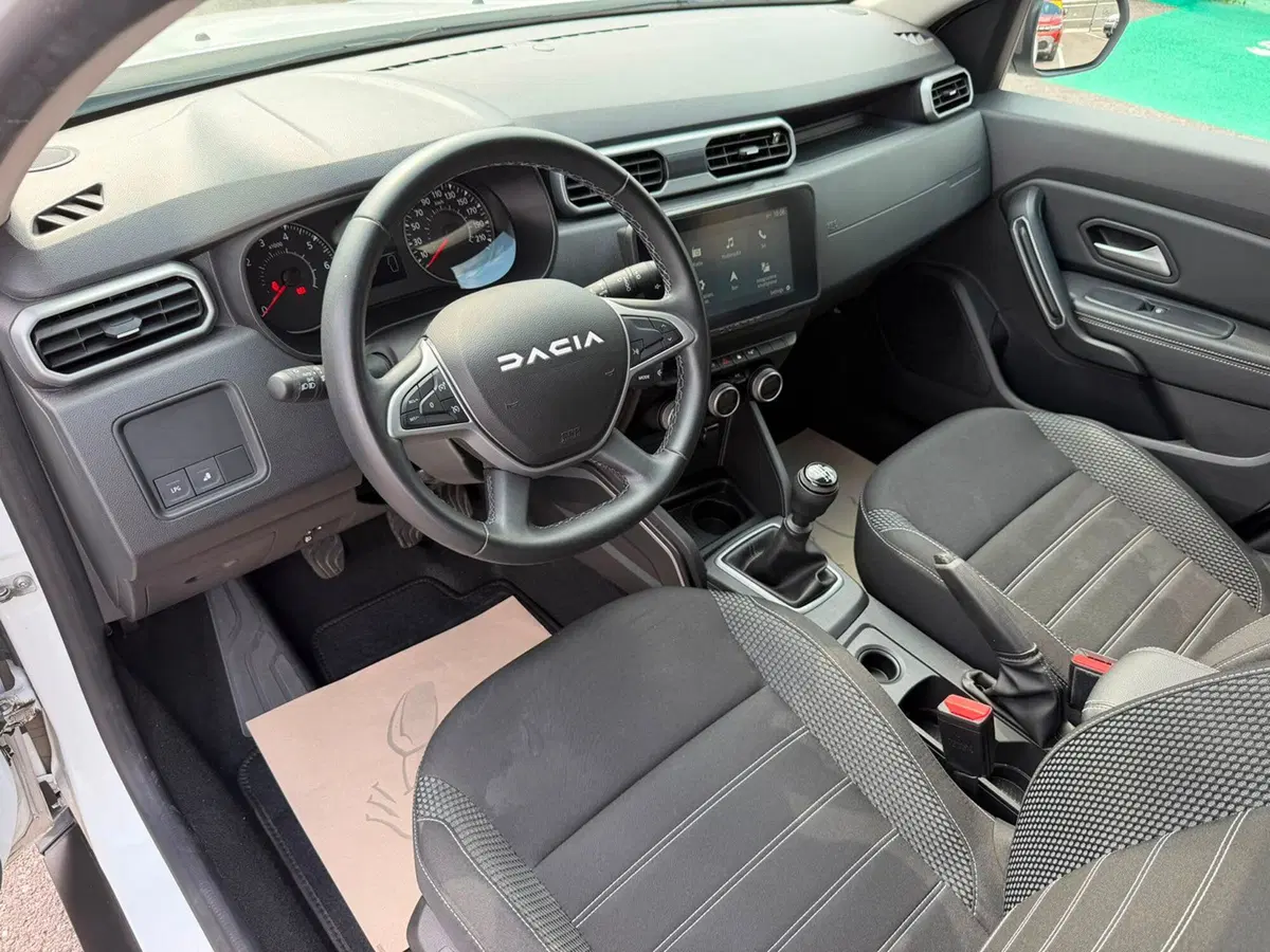 Dacia Duster usata a Brescia (7)