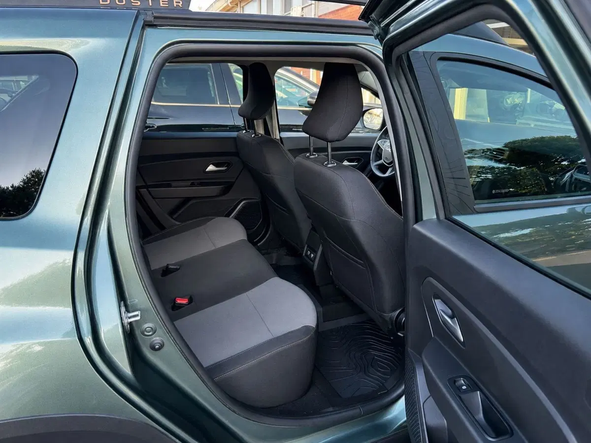 Dacia Duster usata a Rimini (6)