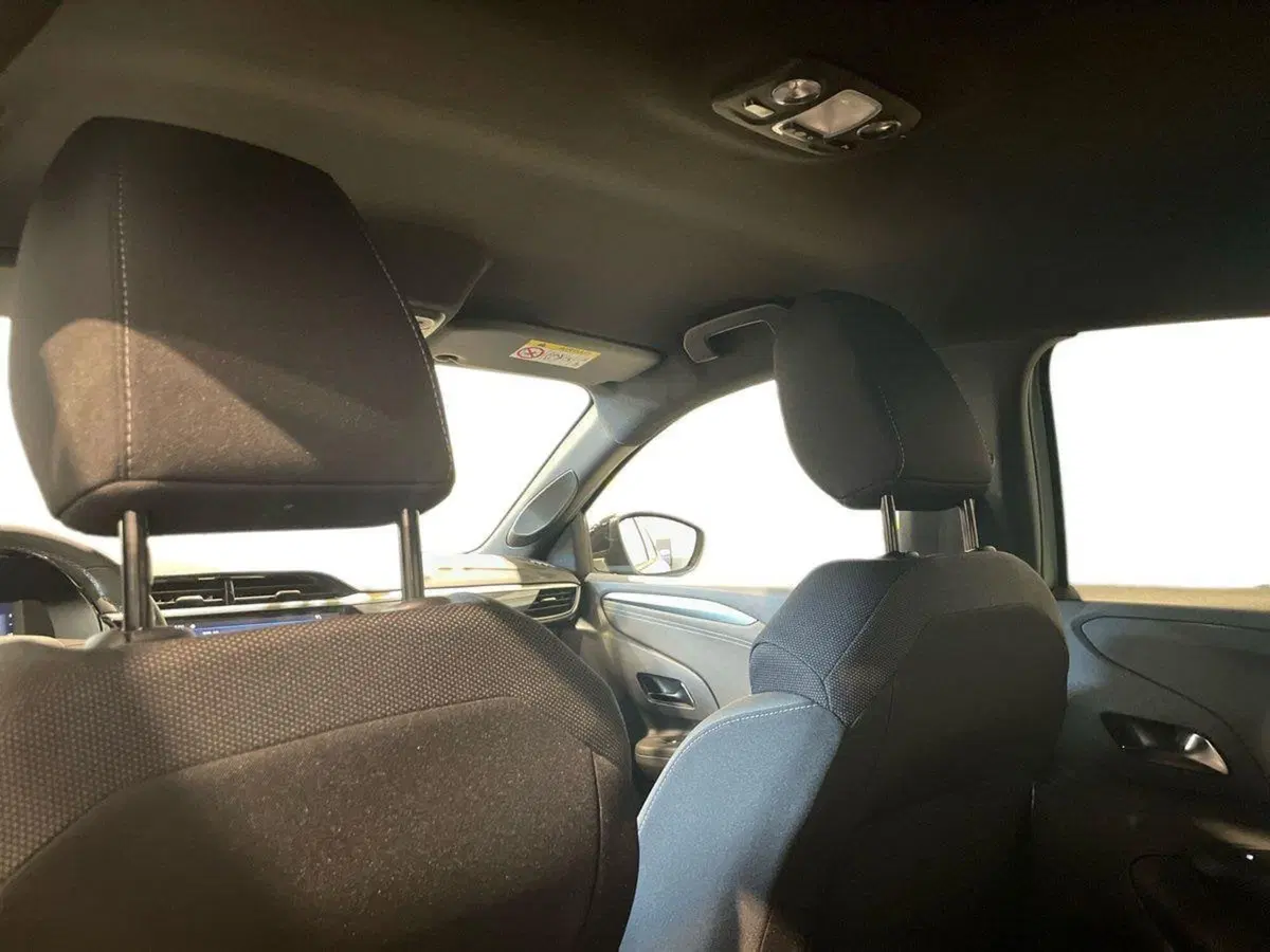 Opel Corsa nuova a Salerno (17)