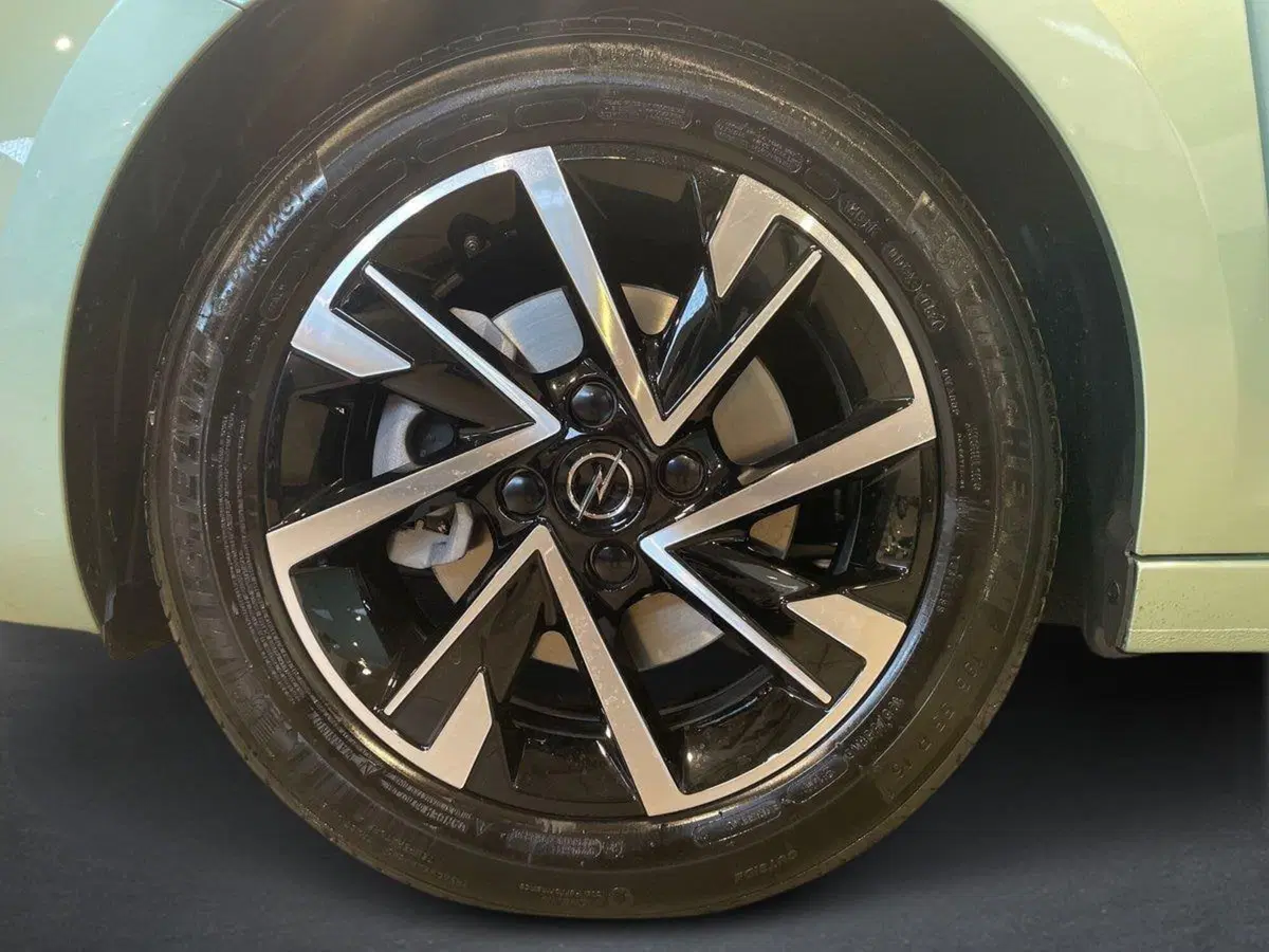 Opel Corsa nuova a Salerno (8)