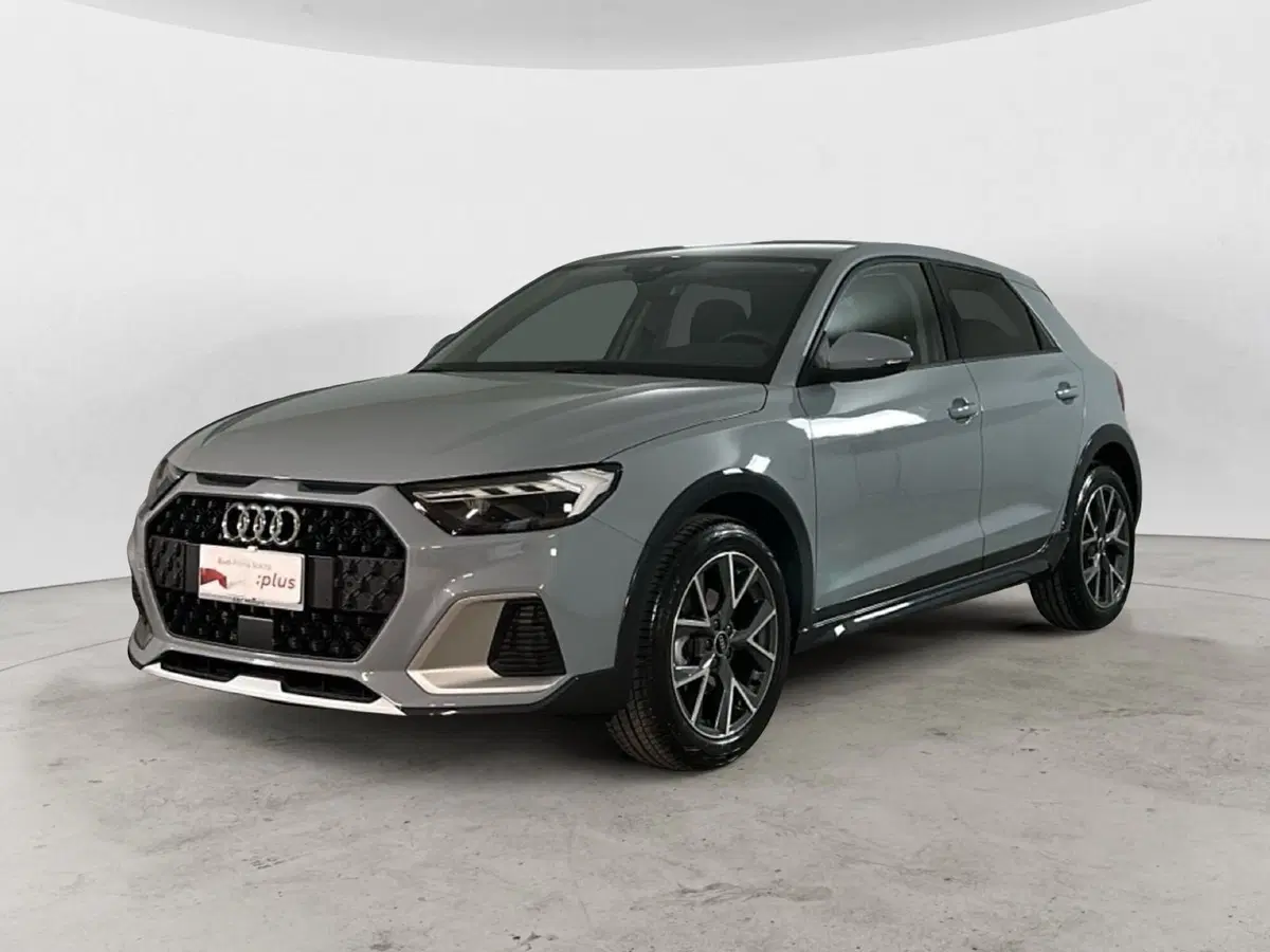 Audi A1 allstreet usata a Napoli