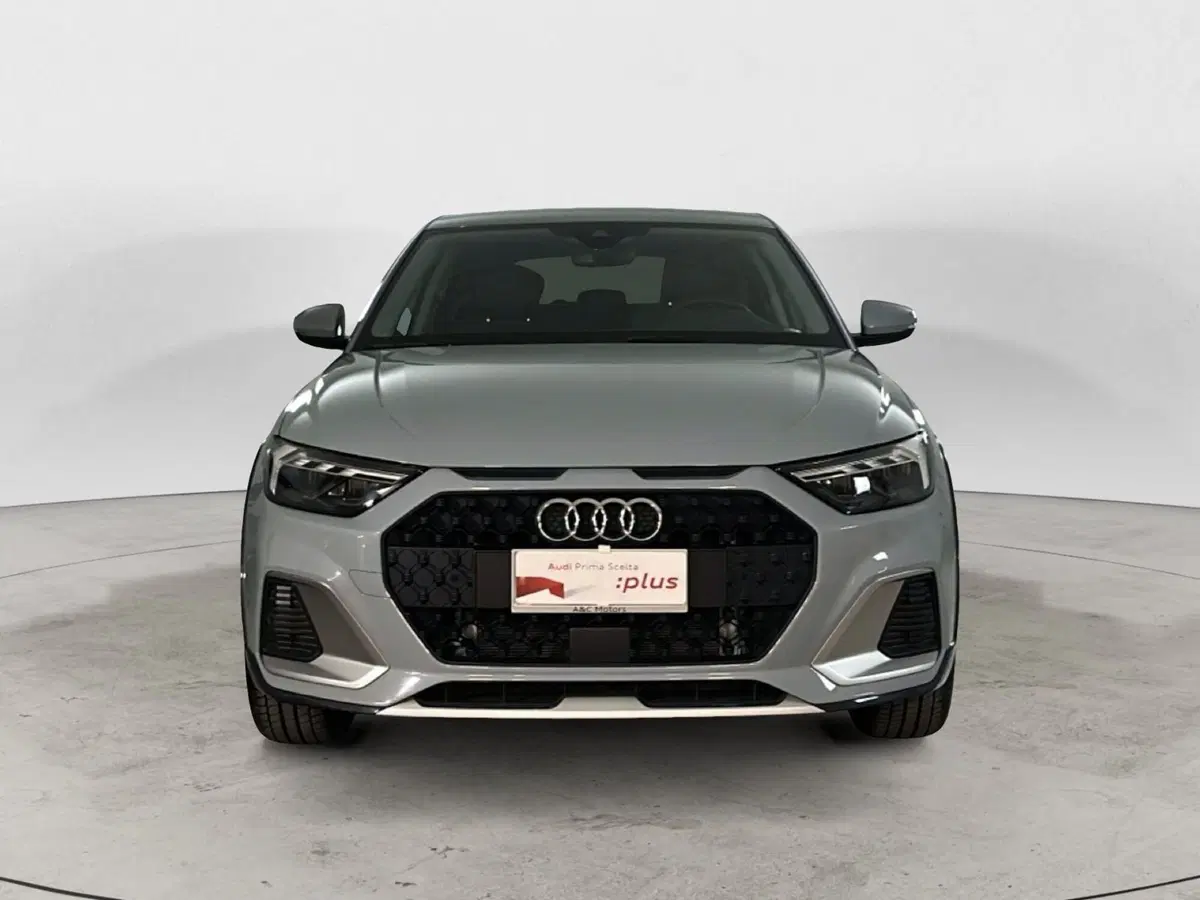 Audi A1 allstreet usata a Napoli (2)