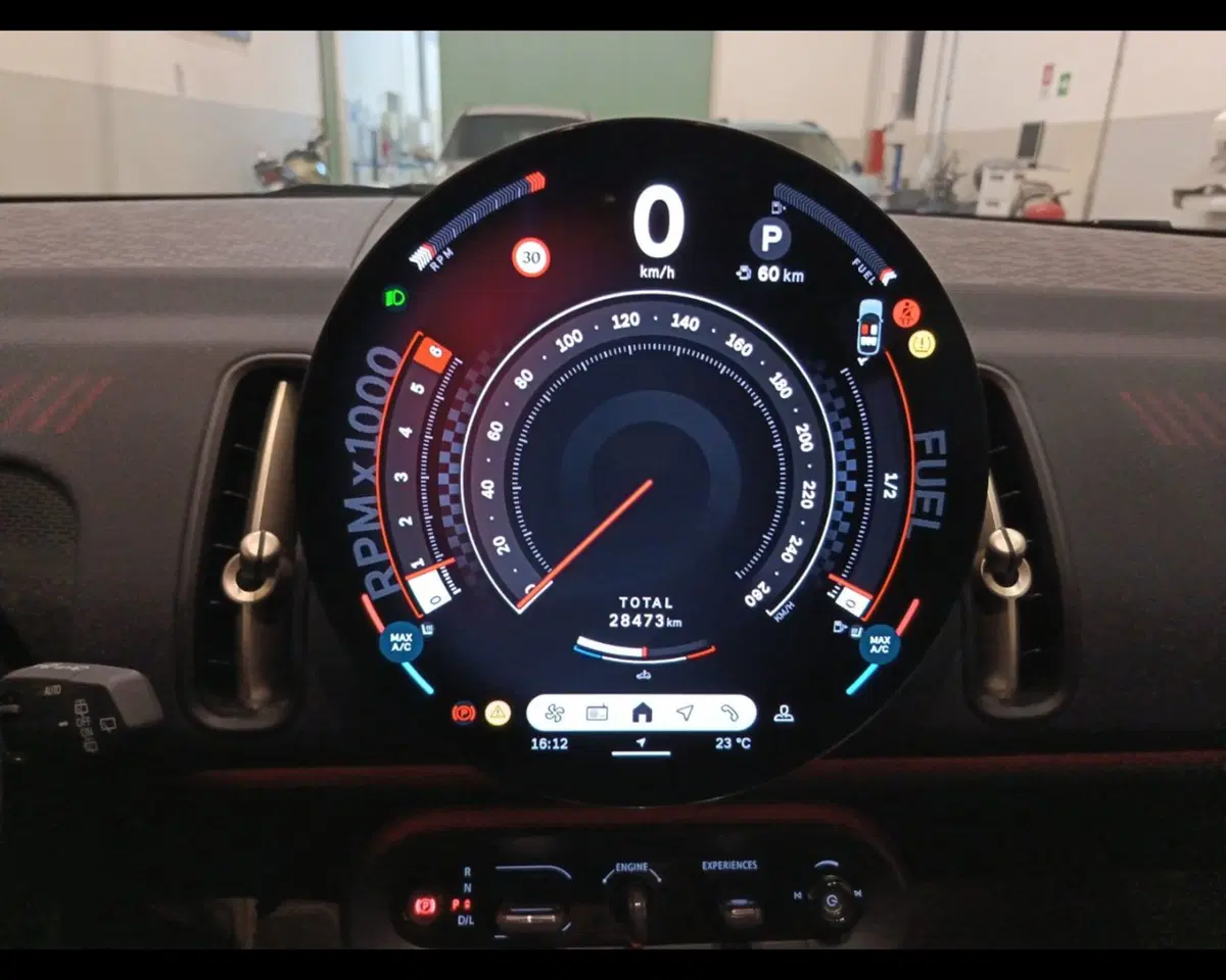 MINI Mini Countryman usata a Caserta (16)