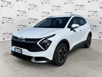 Kia Sportage crdi mhev Business dct7 del 2025 usata a Caresanablot