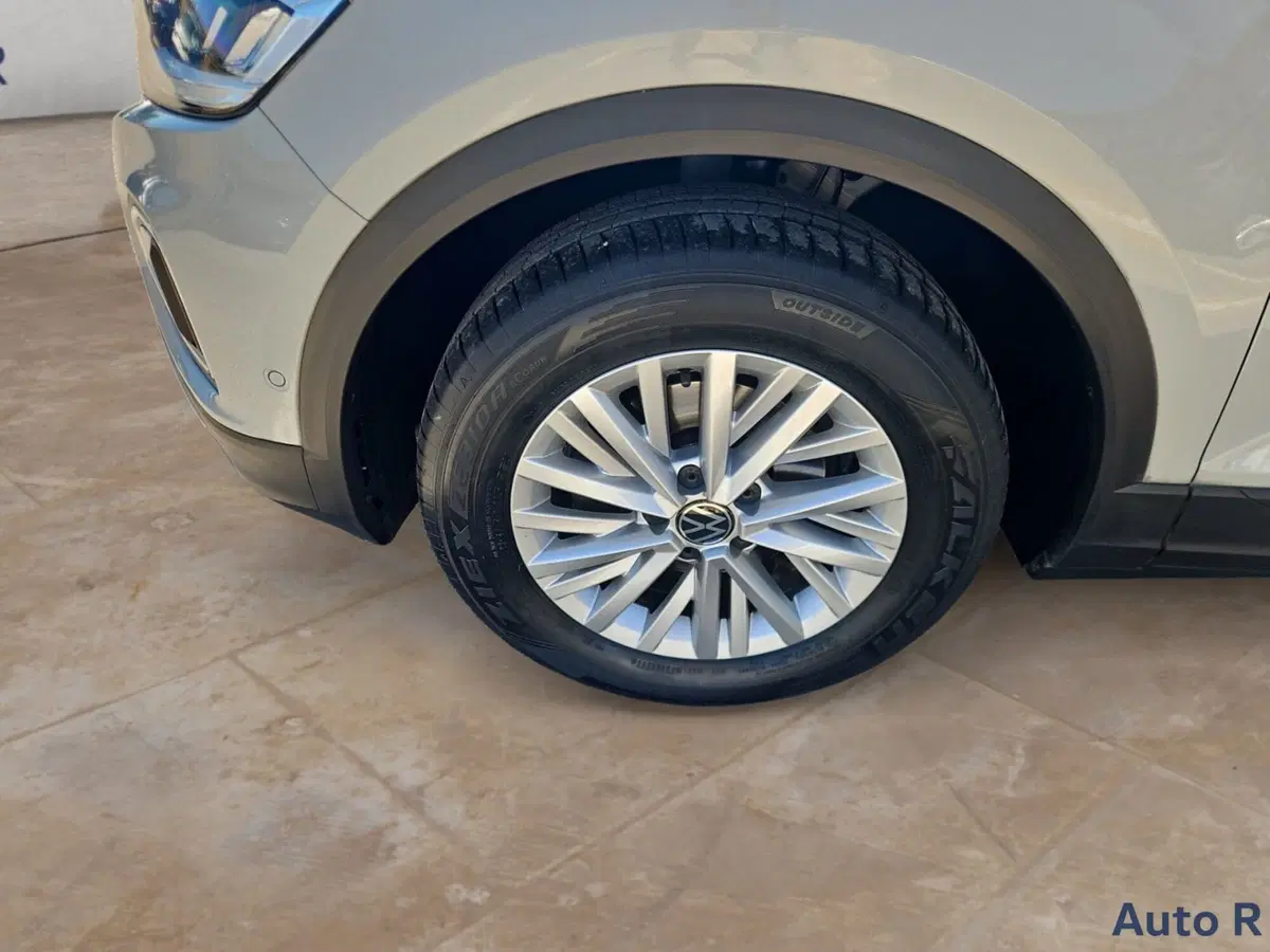 Volkswagen T-Roc usata a Potenza (16)