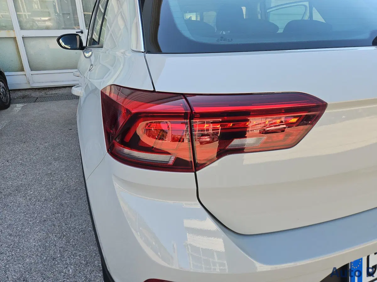 Volkswagen T-Roc usata a Potenza (17)