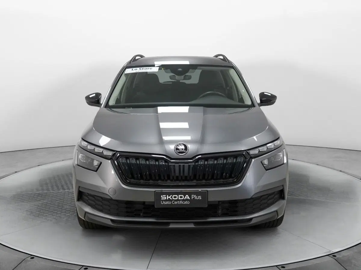 Skoda Kamiq usata a Varese (2)