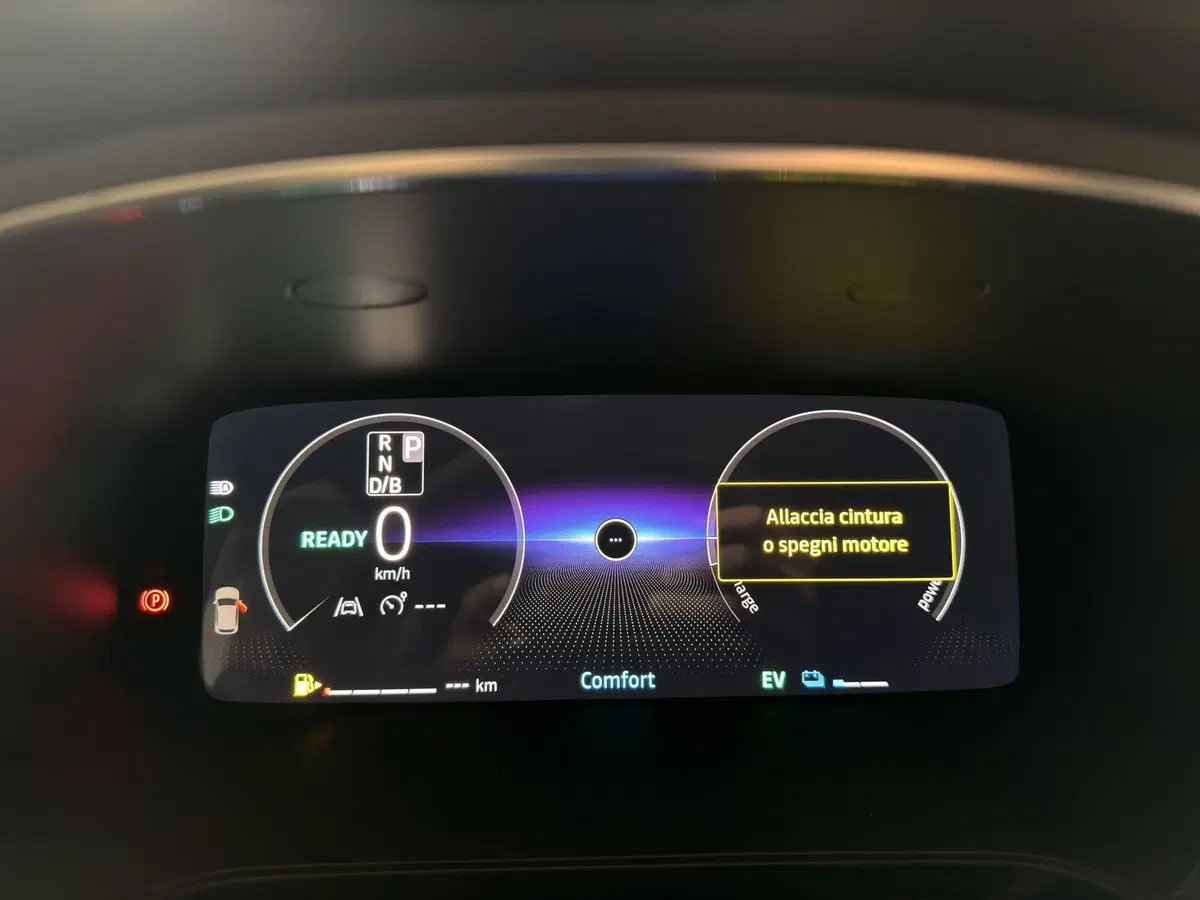 Renault Captur nuova a Milano (11)