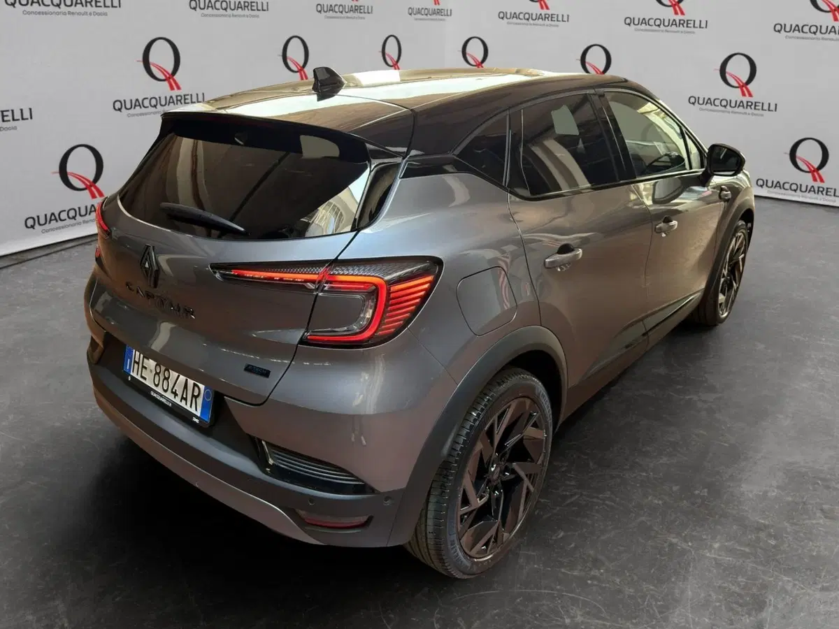 Renault Captur nuova a Milano (4)
