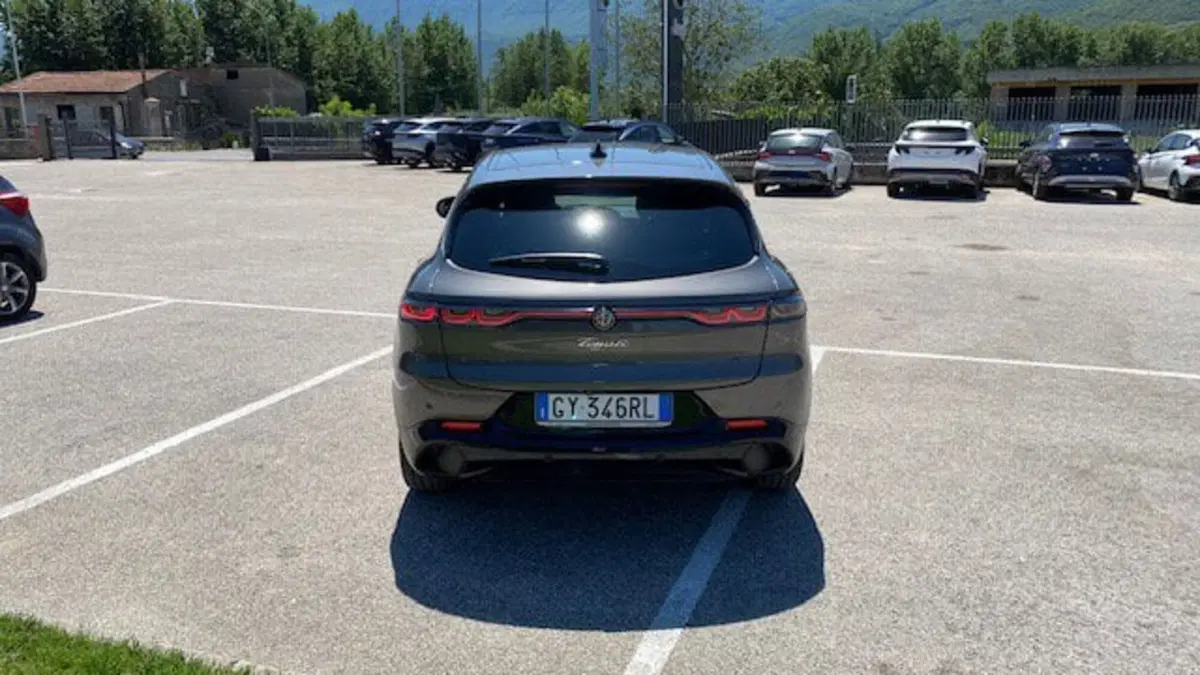 Alfa Romeo Tonale usata a Benevento (7)