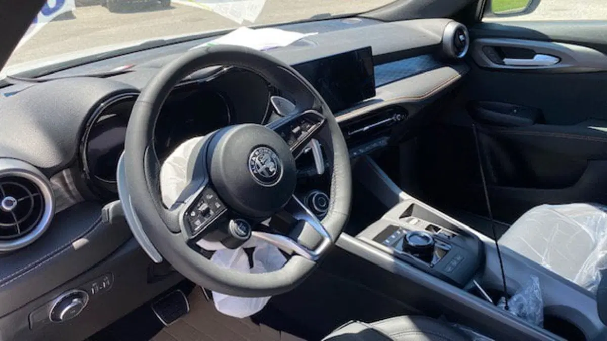 Alfa Romeo Tonale nuova a Benevento (15)