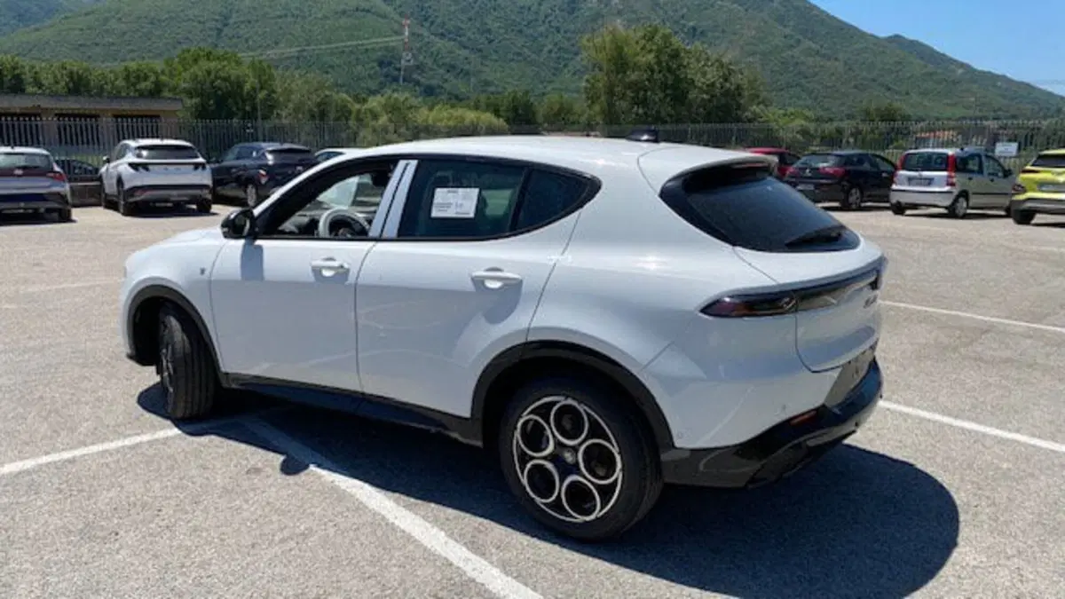 Alfa Romeo Tonale nuova a Benevento (6)