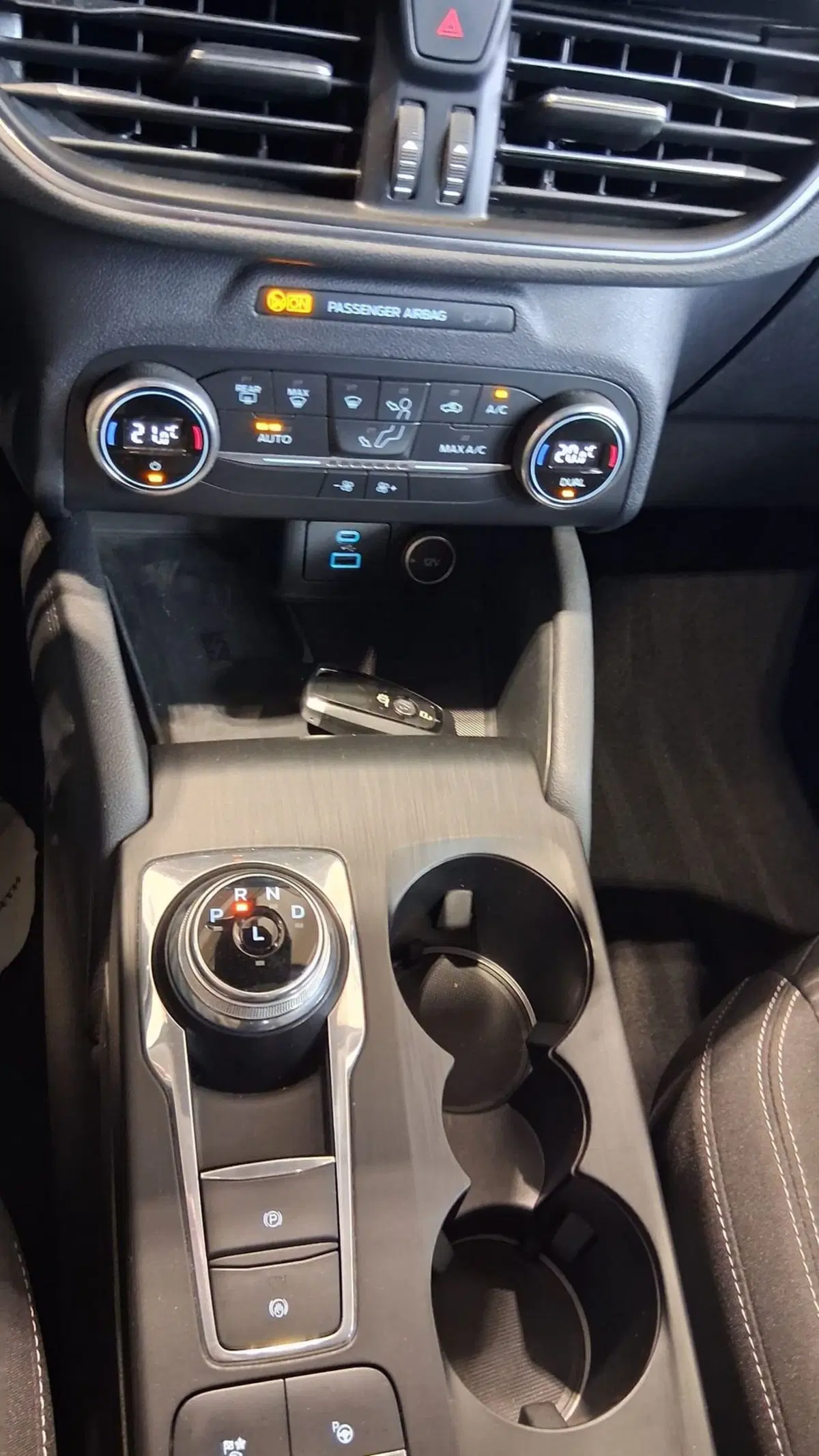 Ford Kuga usata a Monza e Brianza (11)