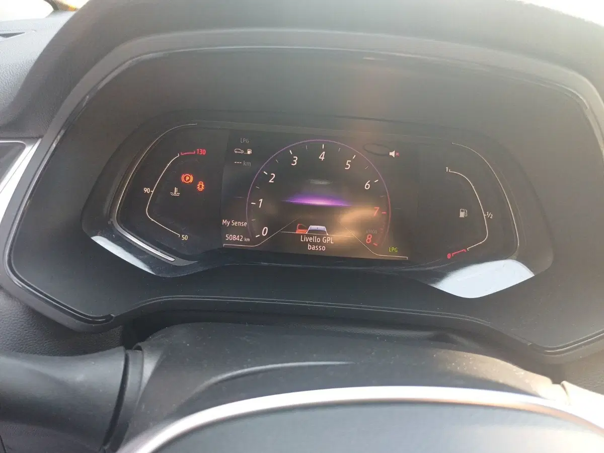 Renault Captur usata a Frosinone (12)