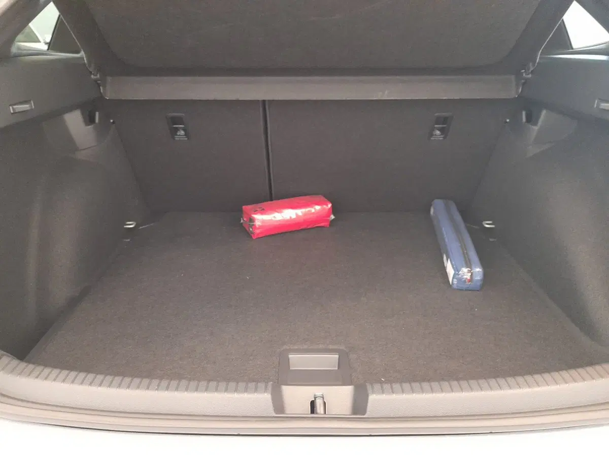 Volkswagen Taigo nuova a Bologna (17)