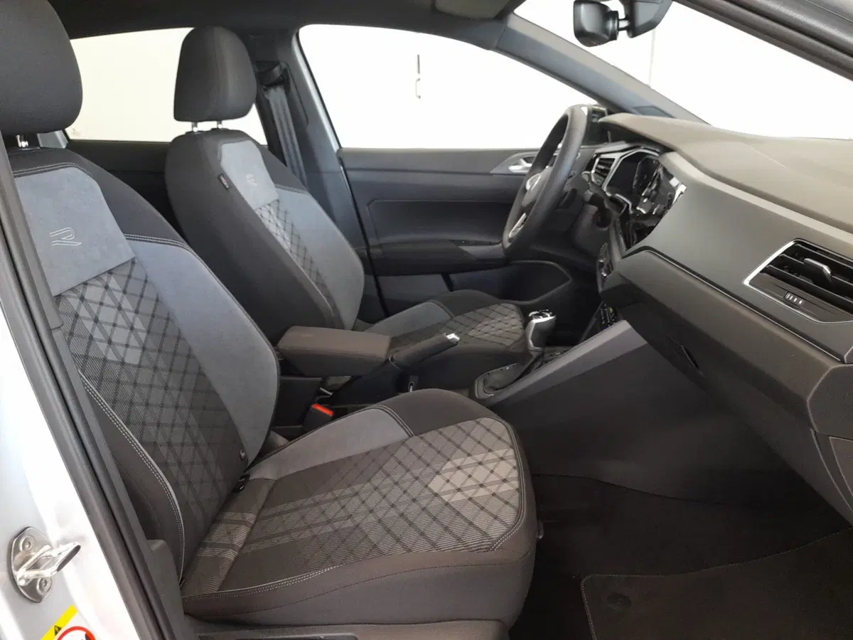 Volkswagen Taigo nuova a Bologna (20)