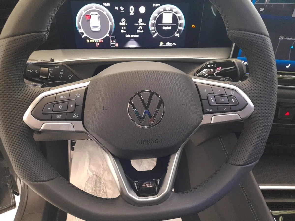 Volkswagen Tayron nuova a Bologna (11)