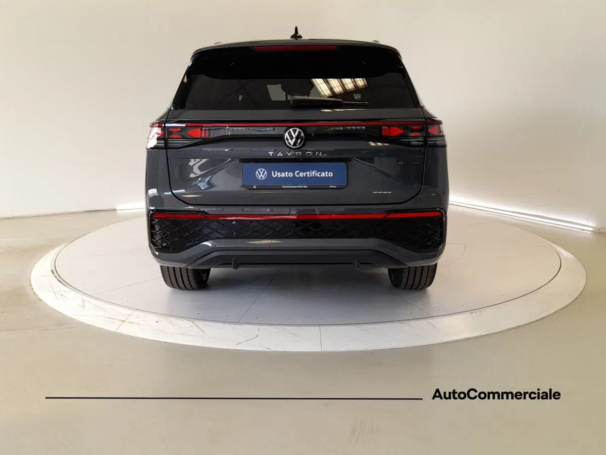 Volkswagen Tayron nuova a Bologna (5)