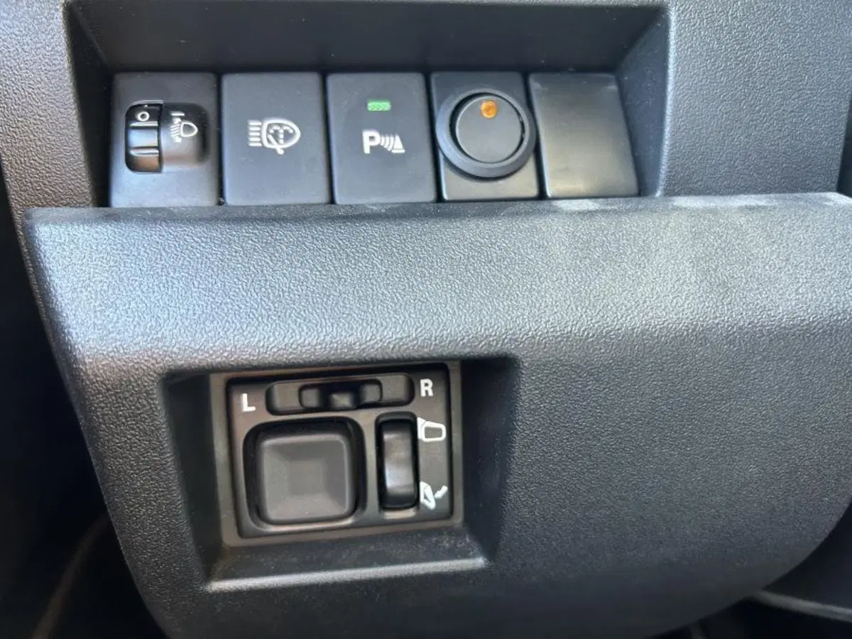 Suzuki Jimny nuova a Cuneo (18)