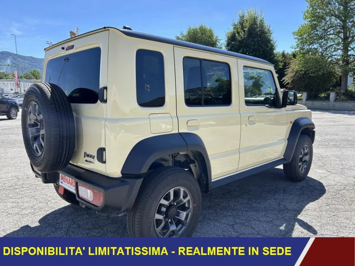 Suzuki Jimny nuova a Cuneo (3)