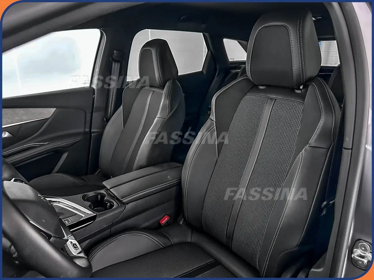 Peugeot 3008 usata a Milano (7)