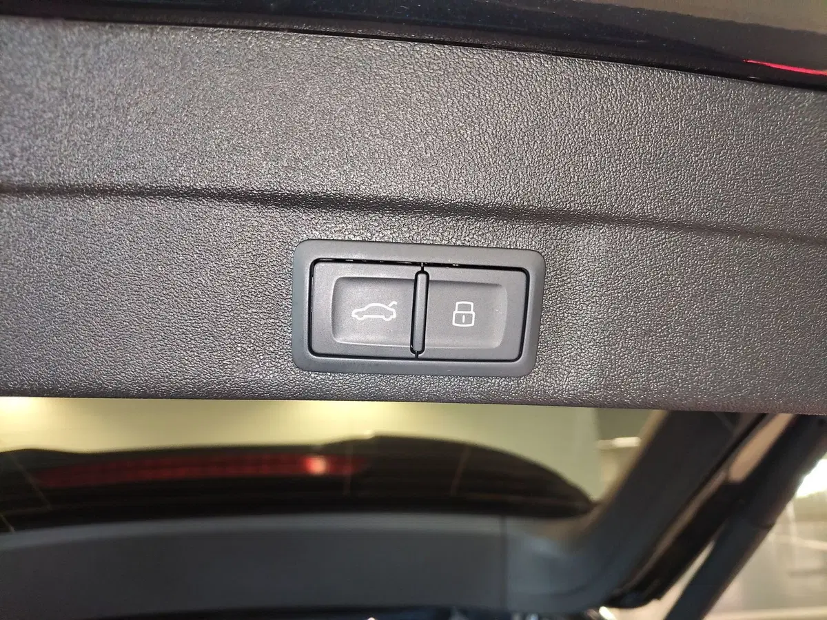Audi A5 Avant nuova a Modena (14)