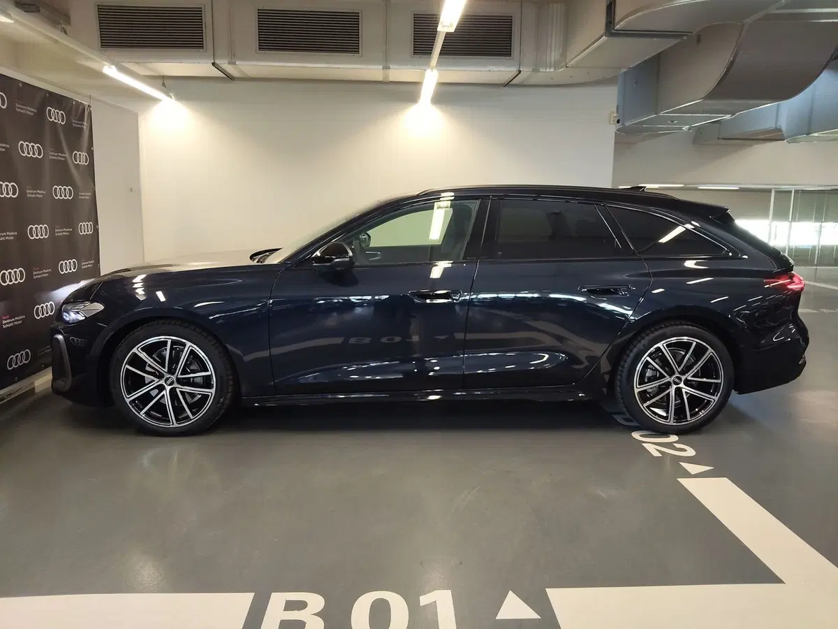Audi A5 Avant nuova a Modena (3)