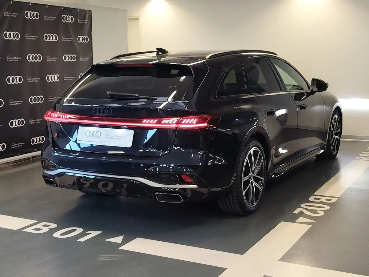 Audi A5 Avant nuova a Modena (4)