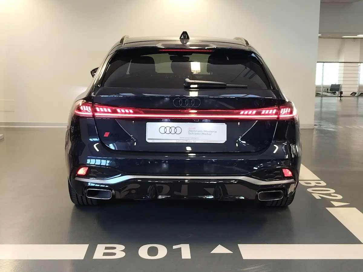 Audi A5 Avant nuova a Modena (5)