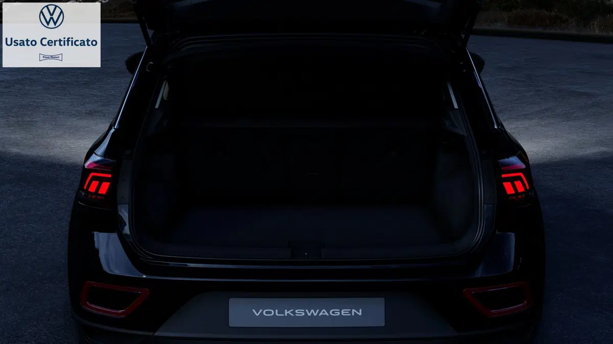 Volkswagen T-Roc usata a Genova (14)