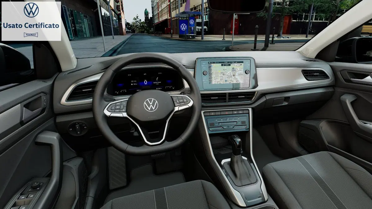 Volkswagen T-Roc usata a Genova (8)