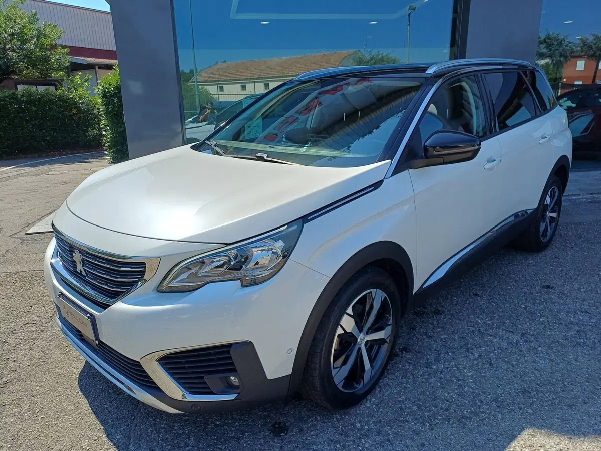 Peugeot 5008 usata a Modena (2)