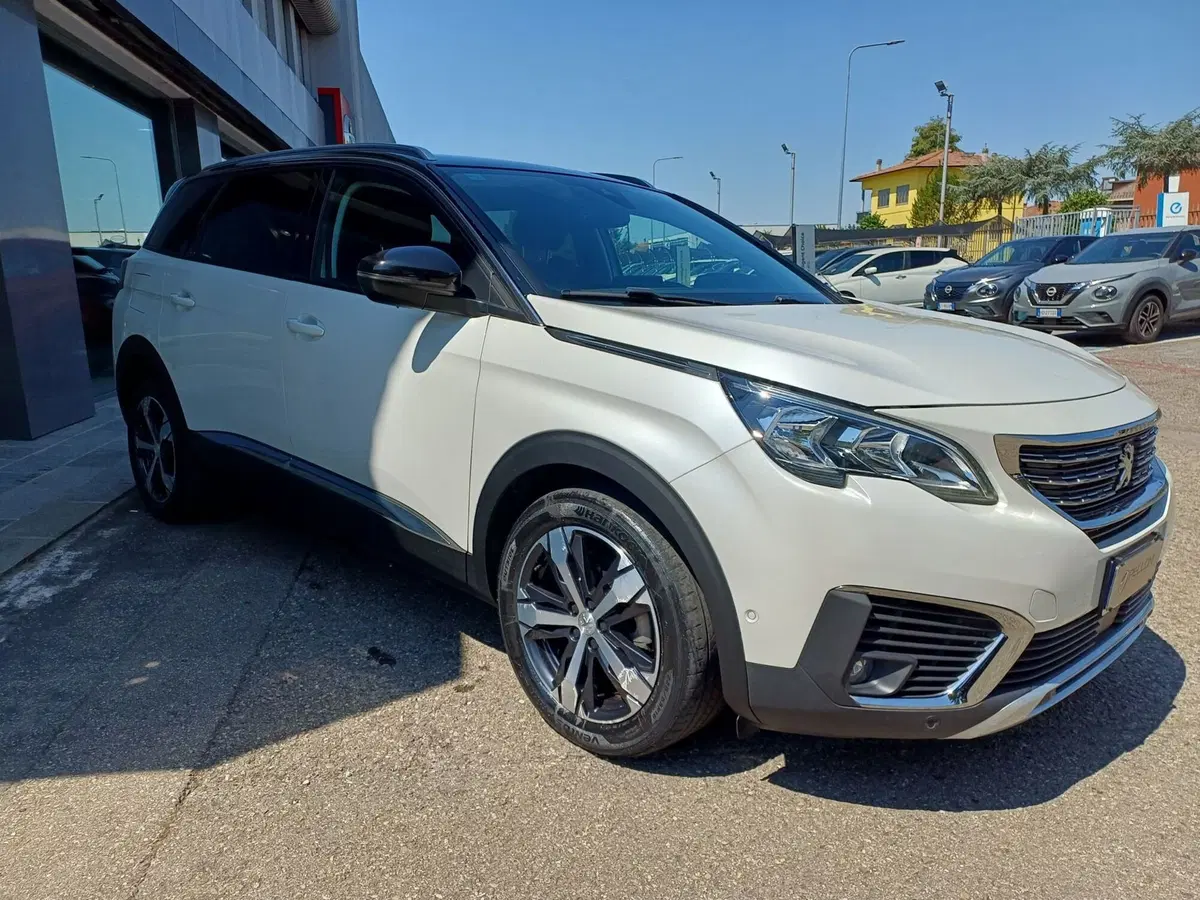 Peugeot 5008 usata a Modena (6)