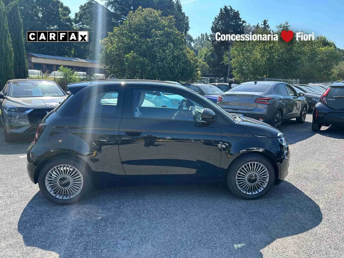 Fiat 500 nuova a Roma (6)