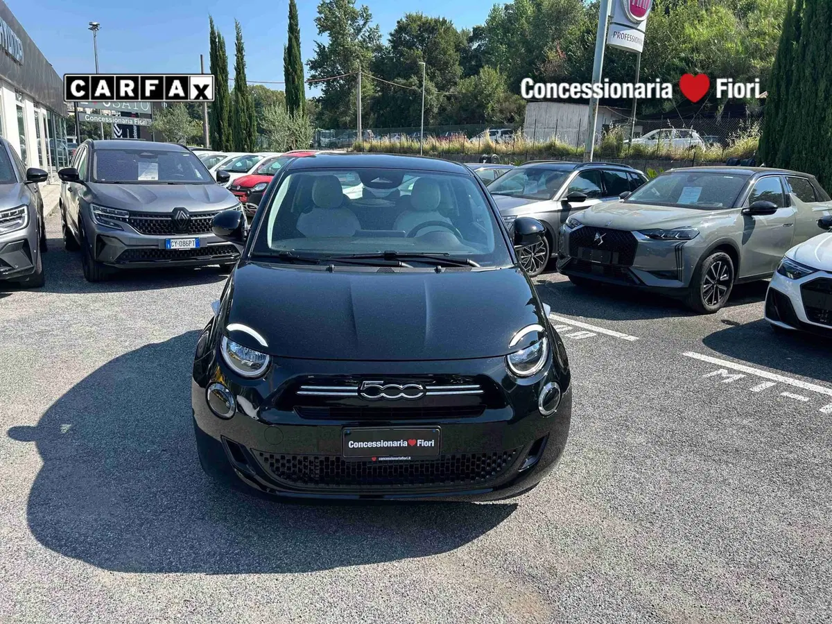 Fiat 500 nuova a Roma (7)