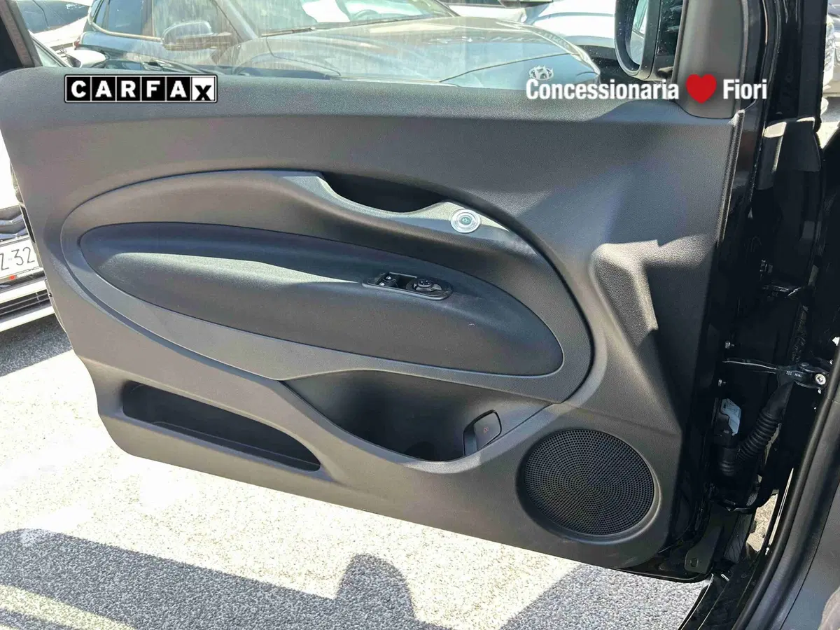 Fiat 500 nuova a Roma (15)
