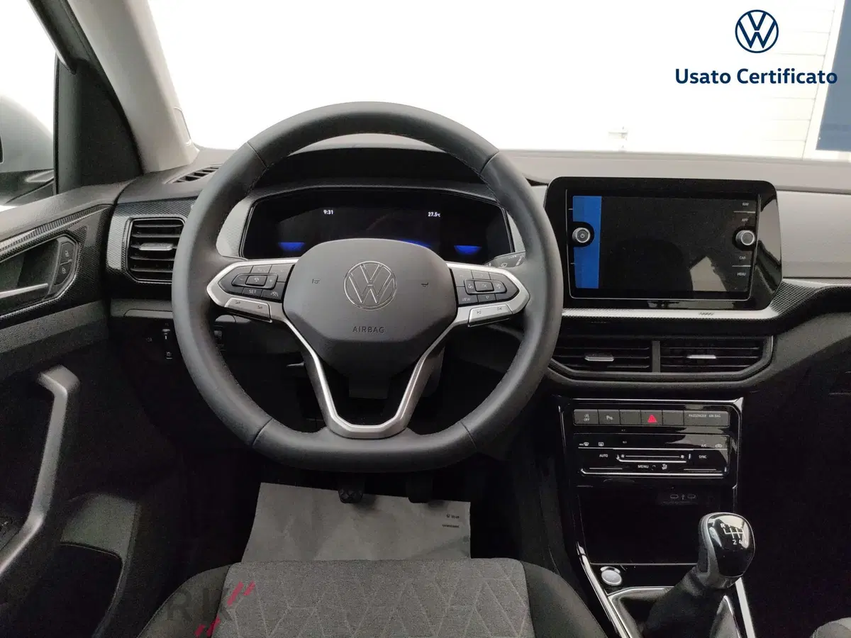 Volkswagen T-Cross nuova a Varese (12)