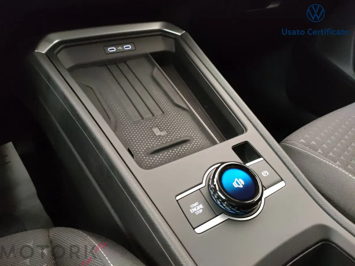 Volkswagen T-Roc usata a Varese (14)