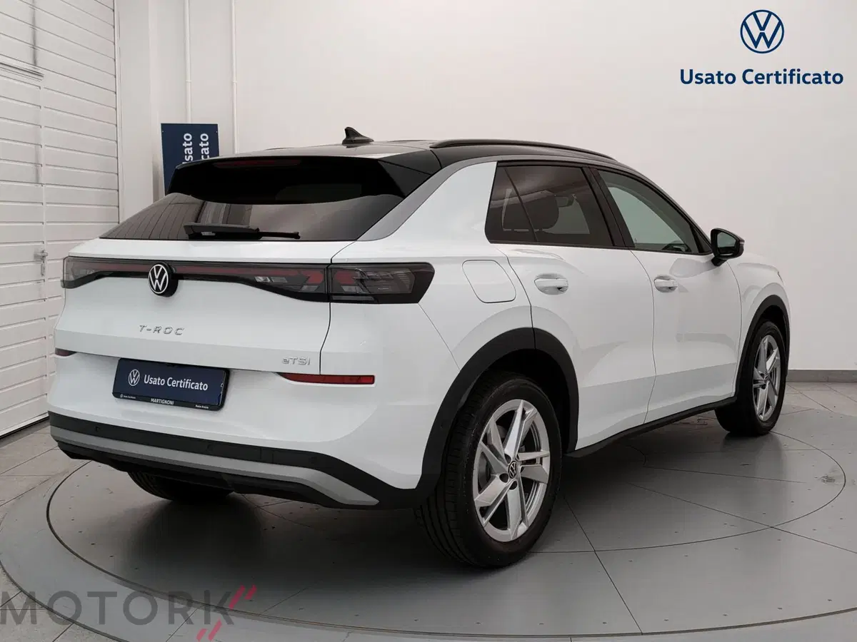 Volkswagen T-Roc usata a Varese (5)