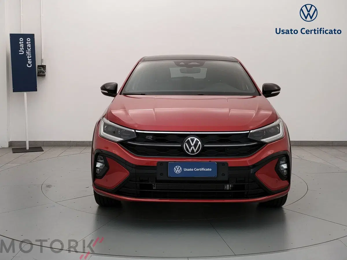 Volkswagen Taigo nuova a Varese (2)